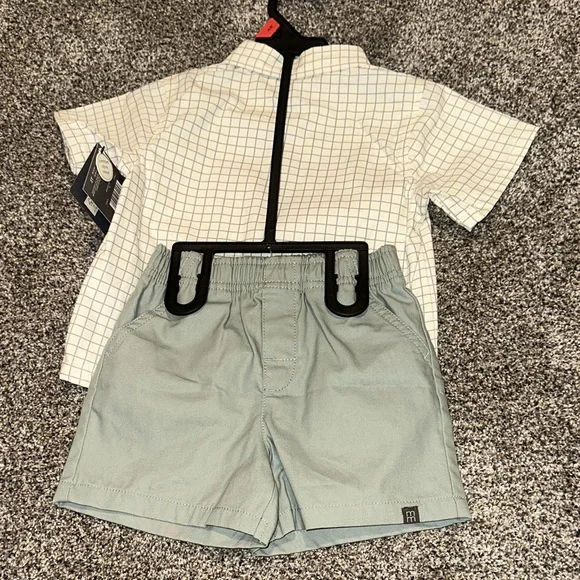 5/$15 Kids' White and Green Checkered Button-Down Shirt - Picture 3 of 3